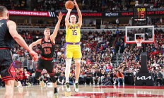 三亿体育体育下载-公牛逆转湖人，阻止对手连胜