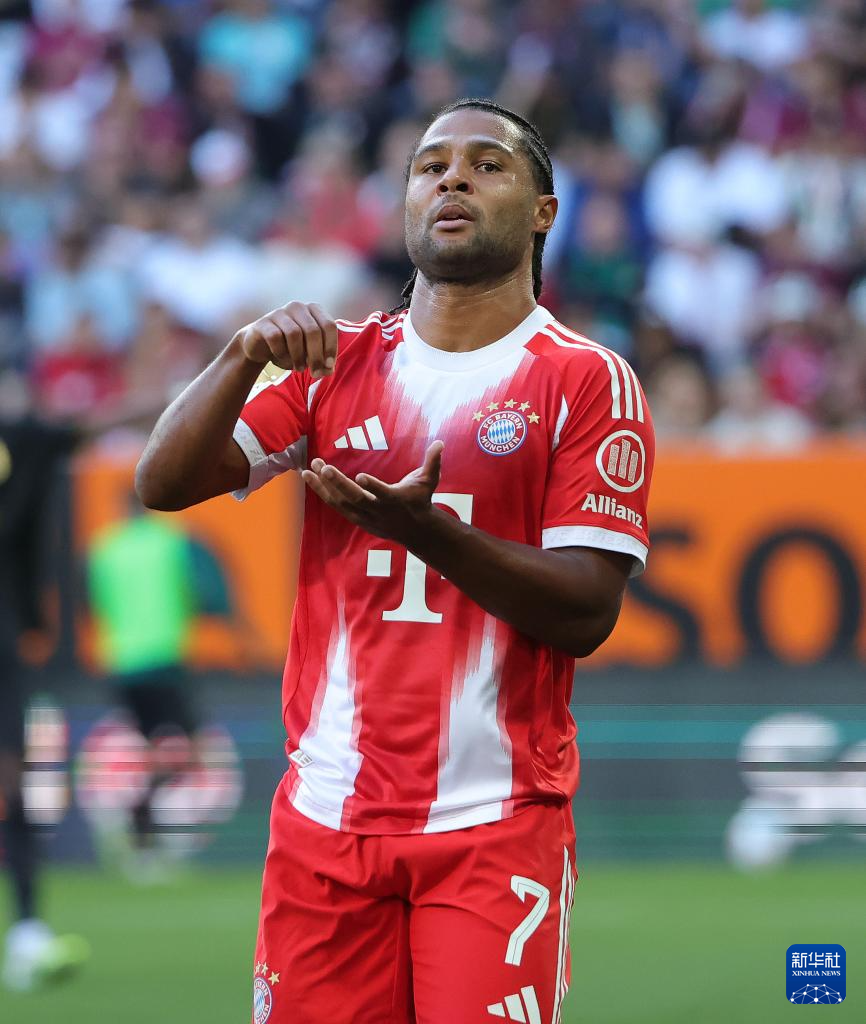 包含奥格斯堡客场大胜，迎来连胜好局面的词条