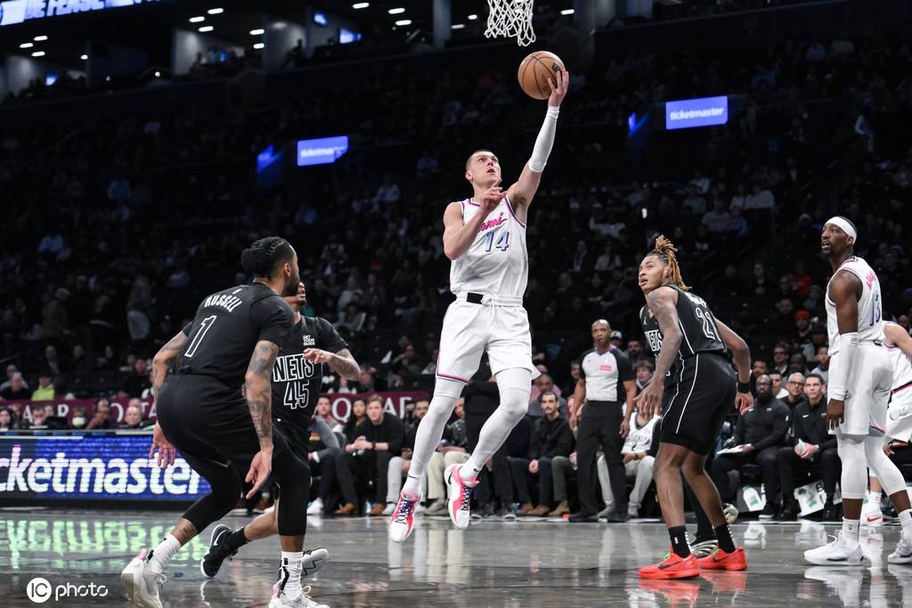 包含热火队险胜篮网,取得季后赛资格的词条 包含热火队险胜篮网,取得季后赛资格的词条